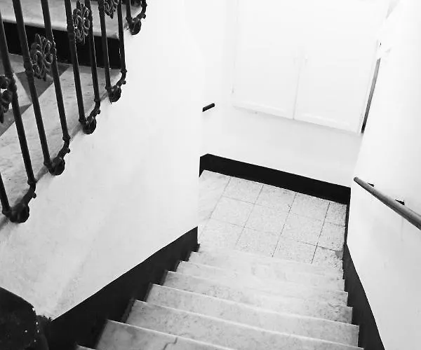 Il Portico 蒙特罗索阿尔马雷