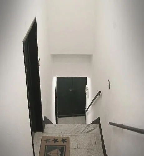 Il Portico Монтероссо-аль-Маре