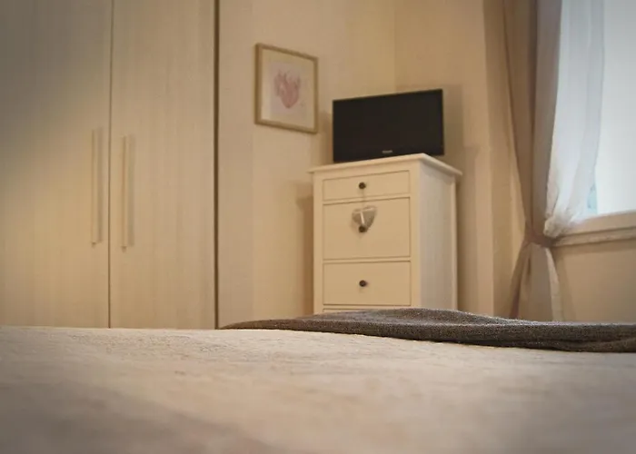 Il Portico * Монтероссо-аль-Маре